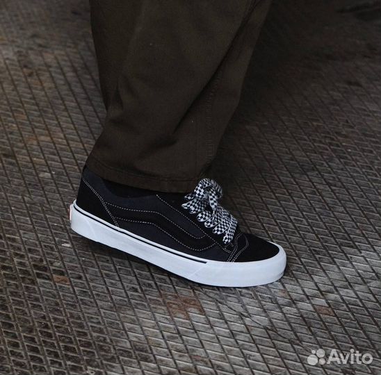 Дутыши Vans knu Skool