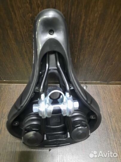 Седло для велосипеда мягкое