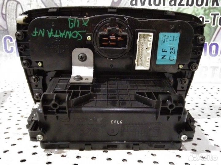 Блок управления печкой Hyundai Sonata 5 (NF)