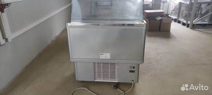 Витрина для мороженого