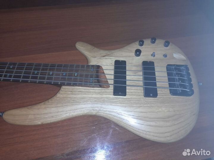 Бас гитара Ibanez sr605