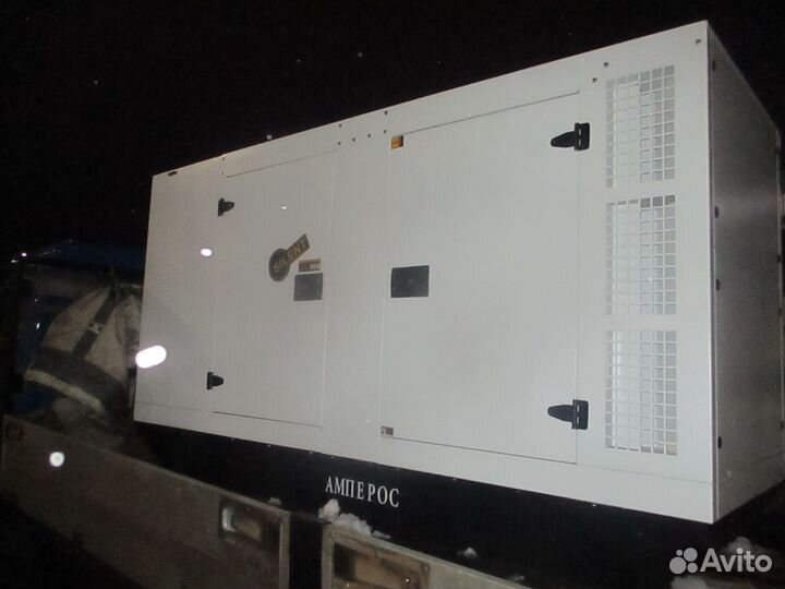Дизельный генератор 250кВт в кожухе электростанция