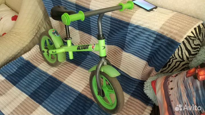 Беговел детский бу