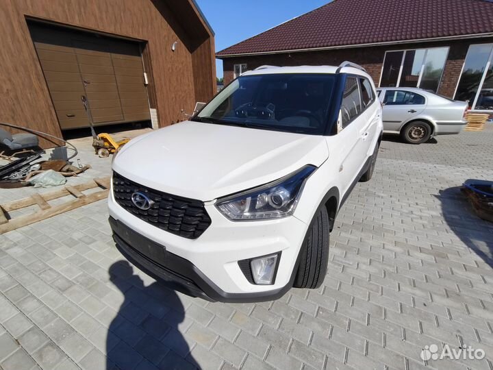 Передний бампер Hyundai Creta
