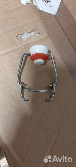 Бугельная бутылка