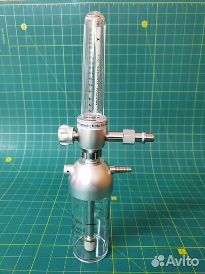 Медицинский увлажнитель кислорода с расходомером