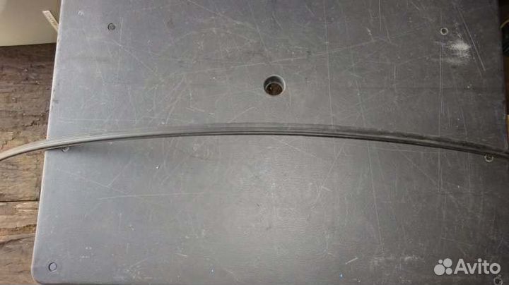 Молдинг крыши Toyota Corolla Fielder NZE141