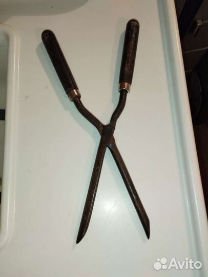 Щипцы для завивки волос старинные. СССР плойка