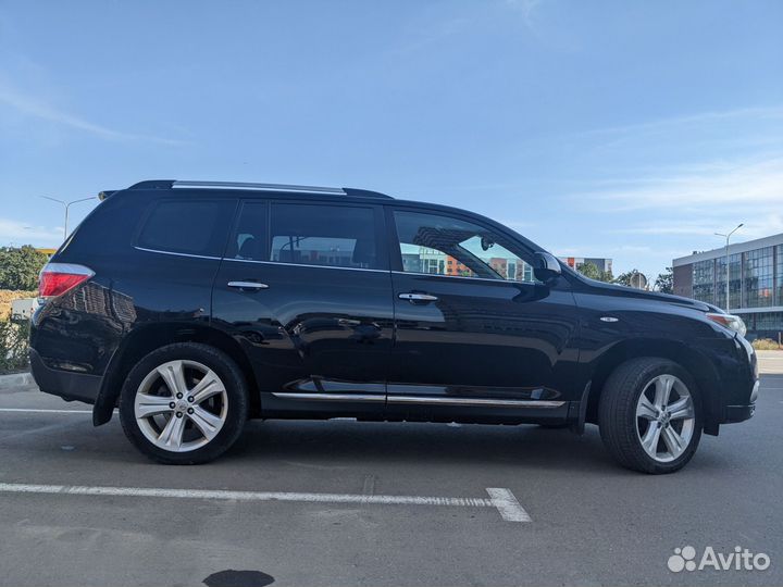 Toyota Highlander 3.5 AT, 2011, 295 000 км