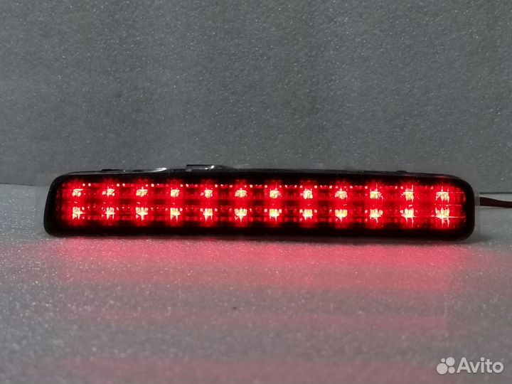 LED катафот для заднего бампера Toyota Prius