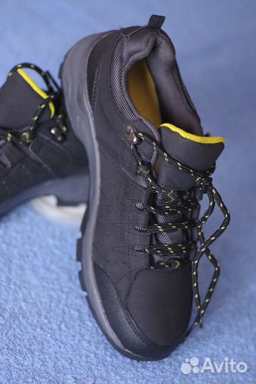 Новые турист. кроссовки с Гортекс (Германия) р.37