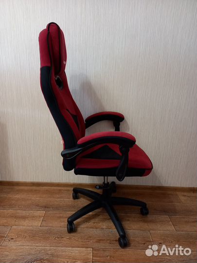 Компьютерное игровое кресло Arena