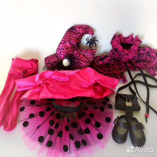 Розовая ведьма