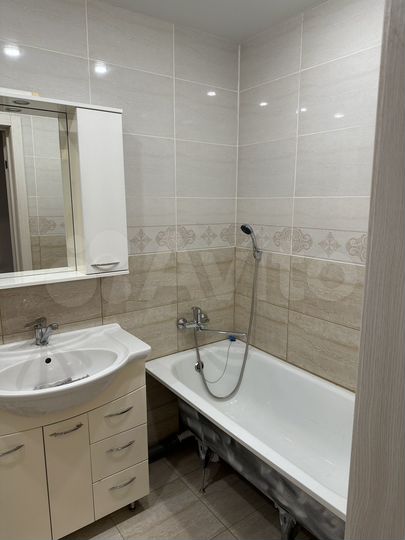 2-к. квартира, 48 м², 1/5 эт.