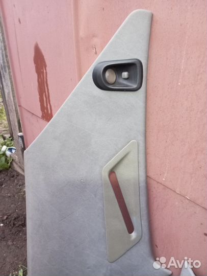 Задний плафон салона Мерседес w124