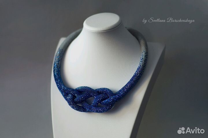 Колье Жозефина из чешского бисера