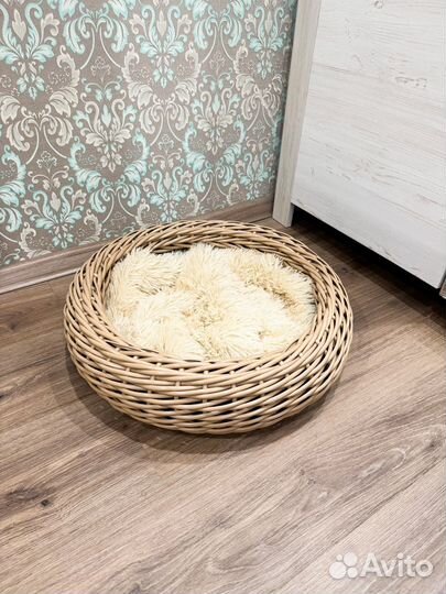 Лежанка для домашних животных