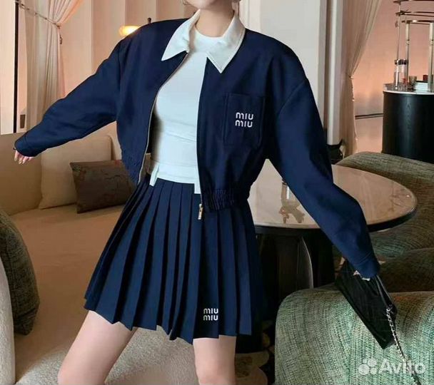 Костюм miu miu с мини юбкой