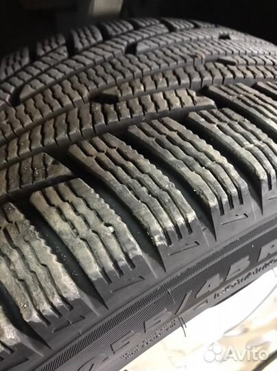 Nokian Tyres Hakkapeliitta R 255/45 R18