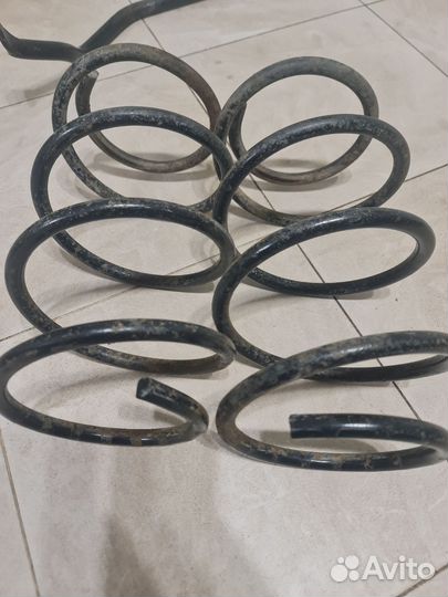 Пружины для chrysler voyager 3, dodge caravan 3