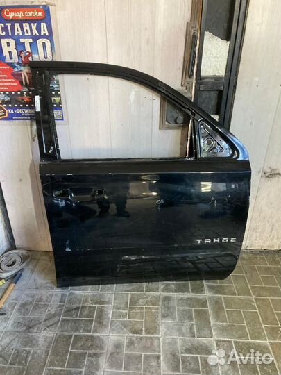 Дверь передняя правая chevrolet tahoe 2016