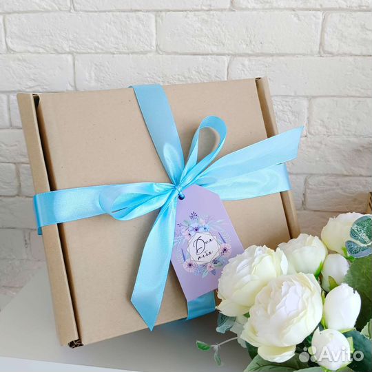 Подарочный бокс
