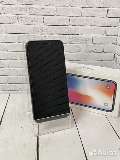 iPhone X, 64 ГБ