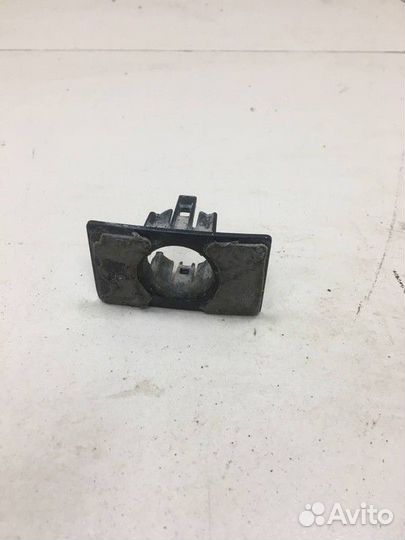 Кронштейн датчика парковки Volkswagen Transporter