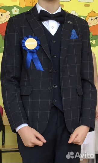 Школьный пиджак