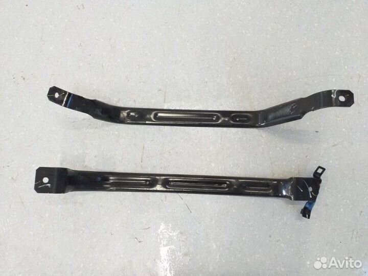 Крепление бензобака Ford Eco Sport 1.6 2014-2018