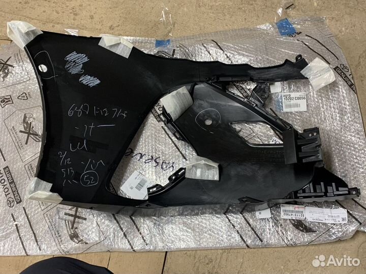 Передний бампер Toyota Prime 2015+