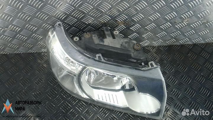 Фара правая Land Rover Freelander 2 2008 LR001559