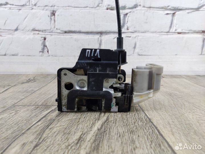 Замок двери передней левой Albea Альбеа