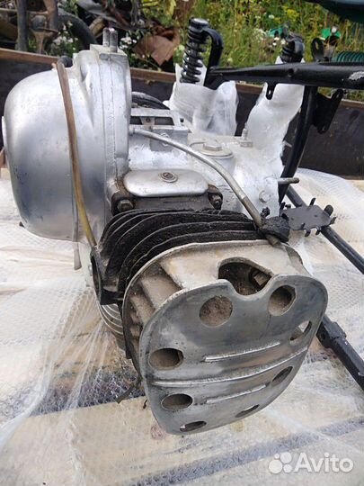 Двигатель К750 ранний с хранения новый