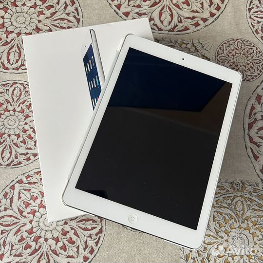 iPad air 16gb wifi + cellular