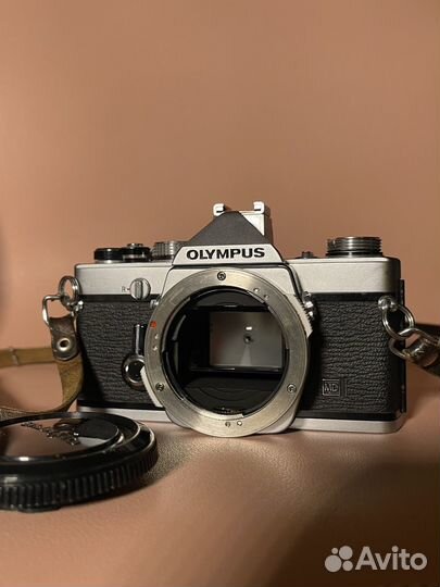 Пленочный фотоаппарат Olympus OM-1