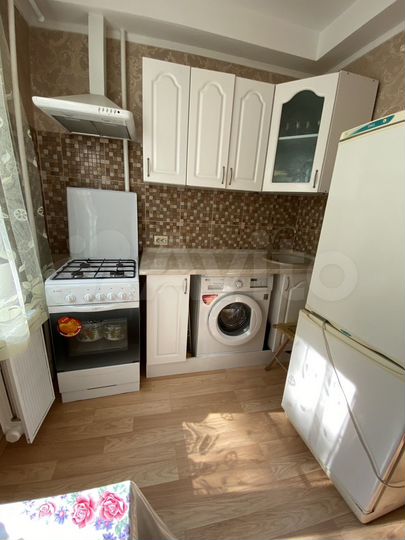 2-к. квартира, 48 м², 2/5 эт.