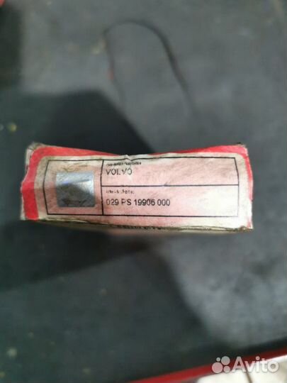 Шатунный подшипник Volvo D24T