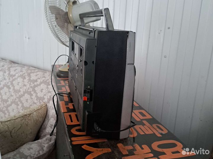 Магнитофон toshiba RT-886OS