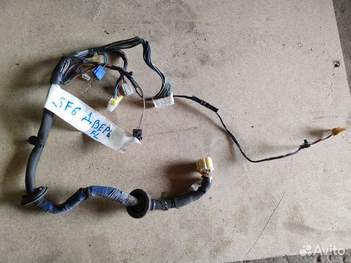 Проводка двери Subaru Forester SF6 лев руль