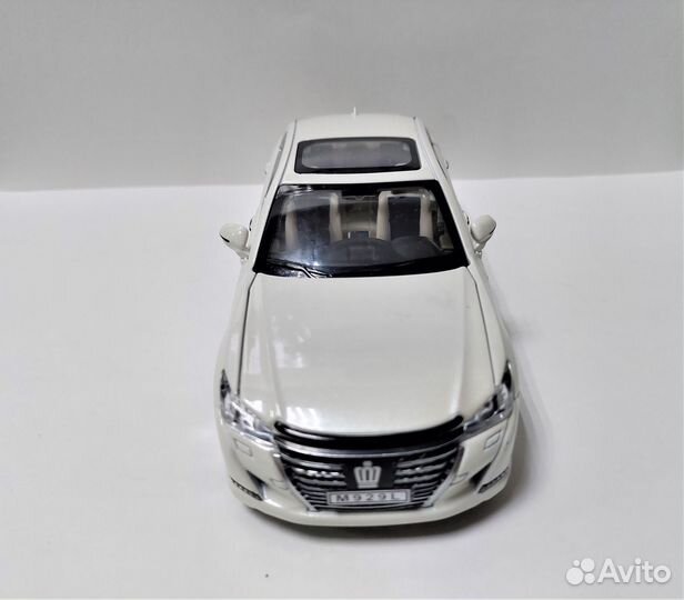 Модели автомобилей 1:24