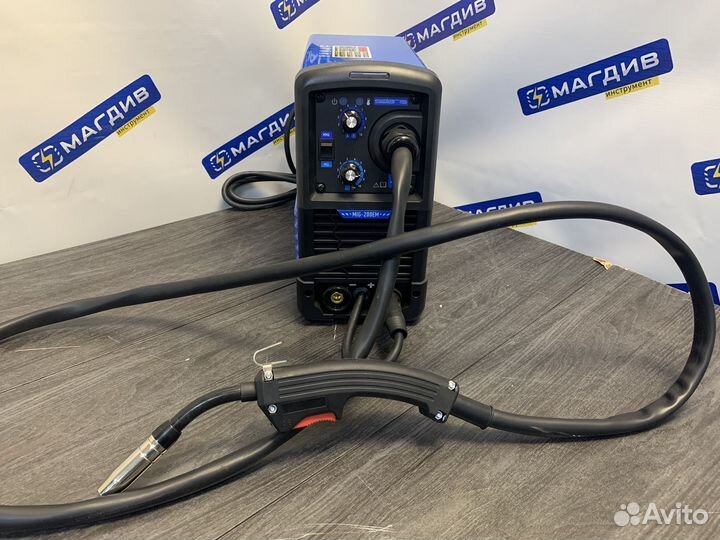 Сварочный полуавтомат solaris MIG-200em