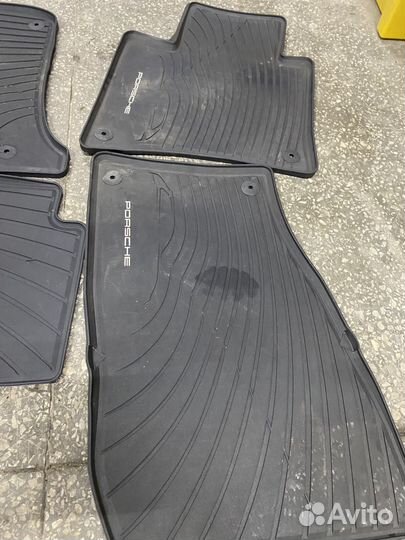 Резиновые ковры в porsche cayenne