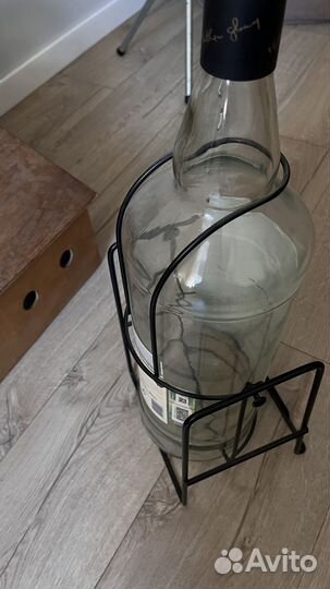 Бутылка на качели the Famous Grouse