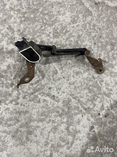 Датчик дорожного просвета задний bmw f30