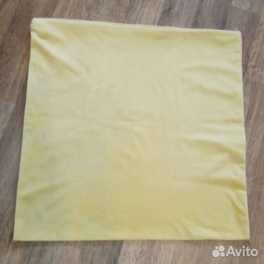 Декоративная наволочка новая, 45 х 45 см