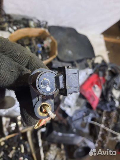 Датчик распредвала matiz 0.8 1.0