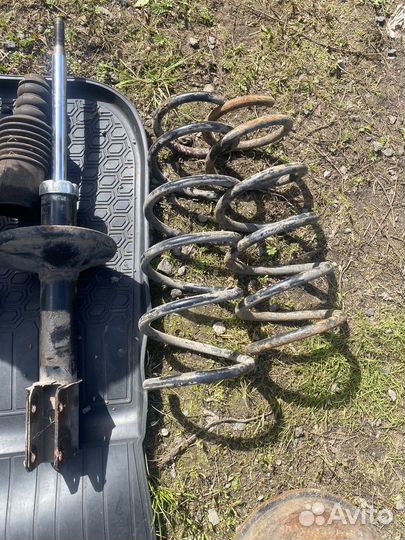 Запчасти для renault logan 1,логан 2 sandero