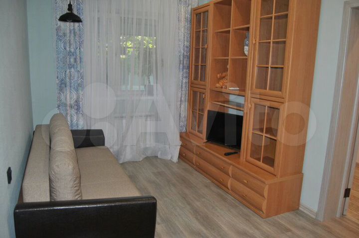 2-к. квартира, 54 м², 1/1 эт.