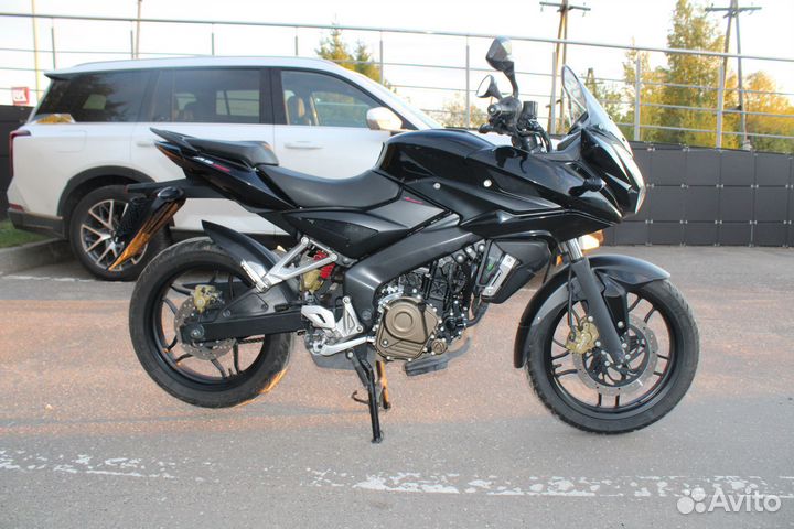 Bajaj Pulsar AS200 2016